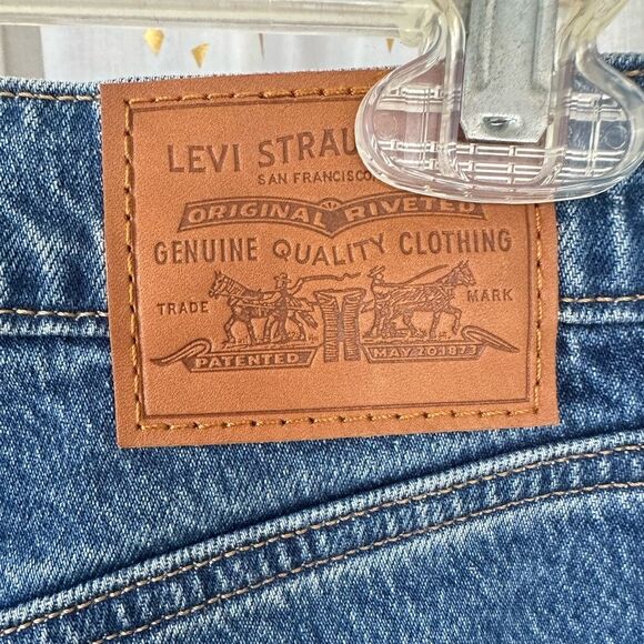 Levi's 70s Inspired High Rise Slim Fit Medium Wash Raw Edge Flare Denim Jeans 28 - Picture 9 of 13